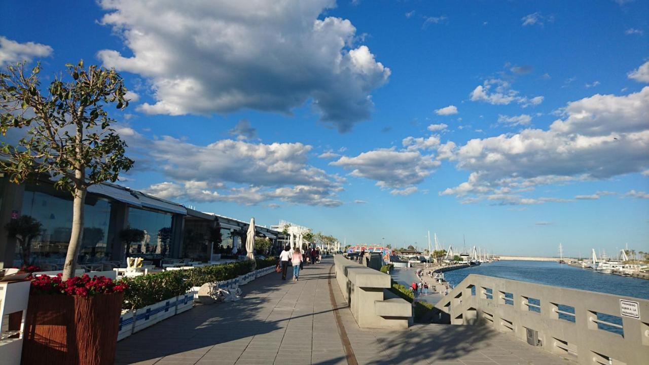Beach Luxury Apartment Valencia Bagian luar foto
